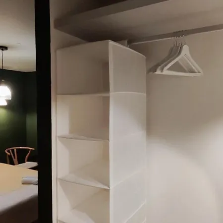 Double With Private Wc In Shared House In Downtown *