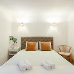 Double With Private Wc In Shared House In Downtown リスボン